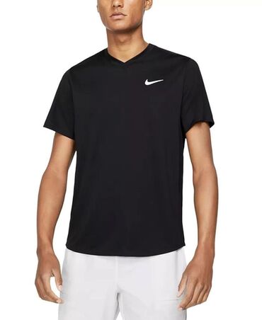 zhenskie krossovki nike court: Футболка Nike, M (EU 38), L (EU 40), XL (EU 42), цвет - Черный