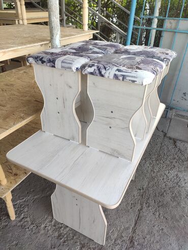 Кухонные столы: Столы Столы кухонные из российкого материала Длина 1.10 Ширина 65 — 4