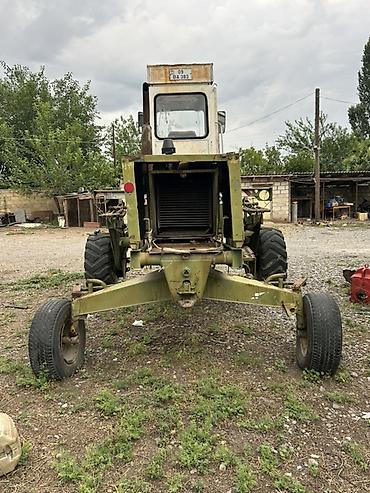 traktor altlıqlı bej bosonojkalar: Özünüidarə olunan biçən: Fortschritt E 303 (saman/ot biçini üçün) - — 5