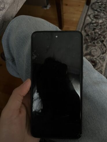 telfonlar samsunq: Samsung Galaxy A52, цвет - Голубой, Битый