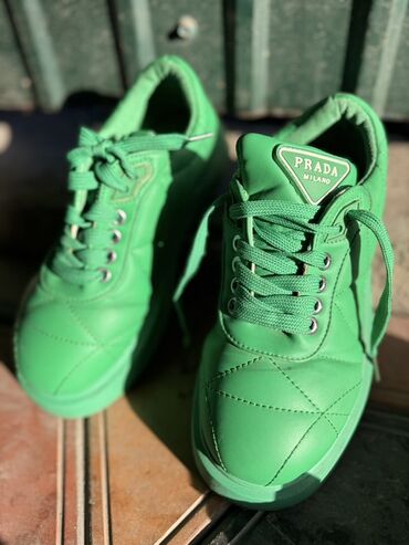 Women's Sneakers and athletic shoes: Кроссовки Prada Milano, ярко‑зеленые. Продам. Размер 37-38. Покупали в — 4