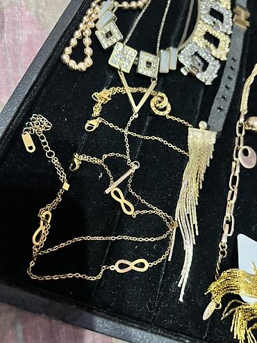 Наборы украшений: РАСПРОДАЖА Набор бижутерии бу и новые в современном стиле: 1) — 22