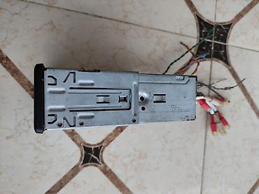 Maqnitofonlar: Panasonic CQ-C8351N avtomobil maqnitofonu - 1-DIN ön paneli çıxarılan — 7