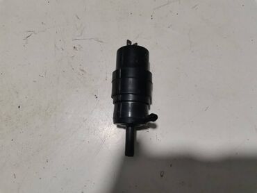 Auto delovi: Pumpica boce vozackog stakla Lada 21213,21214 Niva, Lada 2107 Riva — 2