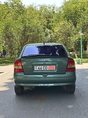 te 28 traktor: Opel Astra: 1.8 l | 1998 il 389654 km Hetçbek — 5