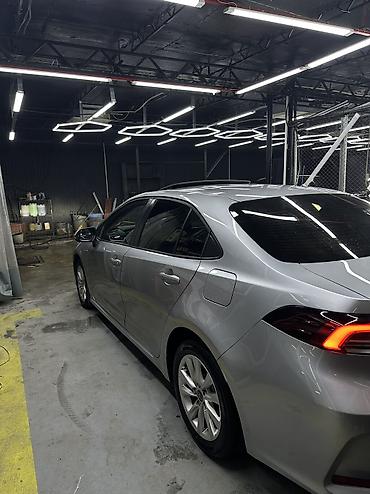 k5 2023: Toyota Corolla: 2023 г., Гибрид — 4