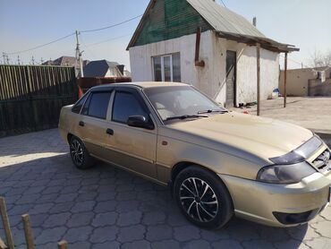 Daewoo: Daewoo Nexia: 2010 г., 1.6 л, Механика, Бензин