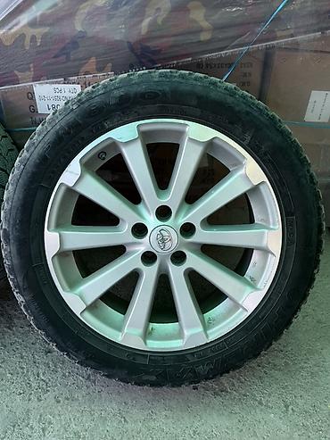 stud 100: Комплект из 4 колес Toyota: оригинальные литые диски с зимними шинами — 3