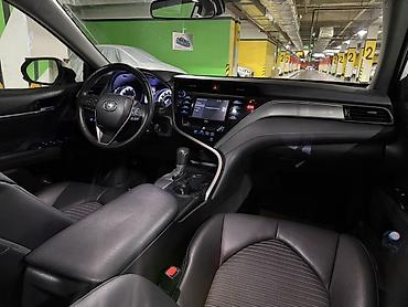 Продажа авто: Toyota Camry: 2020 г., 2.5 л, Автомат, Бензин, Седан — 5