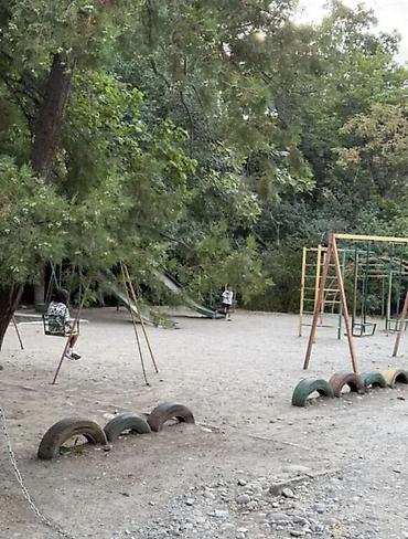 Продажа квартир: 3 комнаты, 58 м², 104 серия, 1 этаж, Косметический ремонт at lalafo.kg — 9 Продажа квартир: 3 комнаты, 58 м², 104 серия, 1 этаж, Косметический ремонт — 9