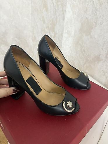 tufliler 2020: Qadın klassik açıq burunlu tufli - Brend: Salvatore Ferragamo - Rəng — 2