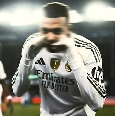 форма вратаря: Игровая футболка Real Madrid (домашняя) - Модель: домашний комплект — 1