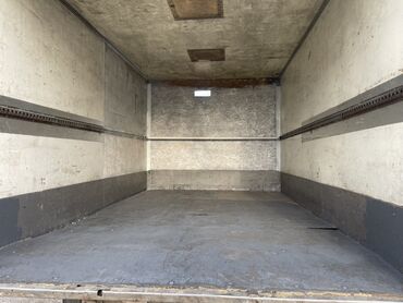 купить машину с рефрижератором: Будка Mercedes-Benz, Б/у