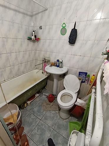 Продажа квартир: 1 комната, 32 м², 1 этаж, Старый ремонт — 8