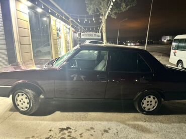 Digər avtomobillər: Zəng vur maraglan — 3