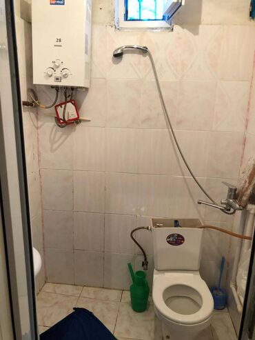 Həyət evləri və villaların satışı: 3 otaqlı, 90 kv. m, Orta təmir — 13