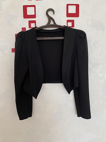 toyu: Qara Qadın Qısa pencək. - Rəng: qara - Üslub: qısa bolero, açıq ön — 1
