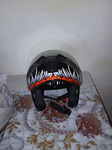 kask satın al: Motodalqıç kaskı – qrafik dizaynlı - Növ: tam üzlü (full-face) moto — 3