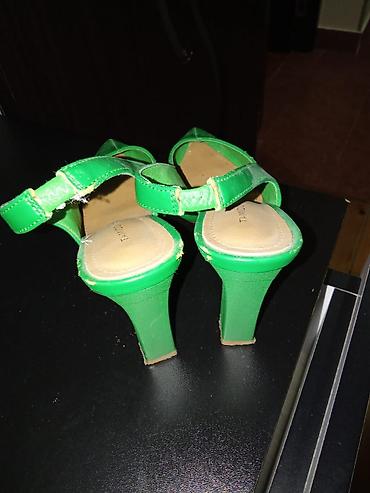 brend ayaqqabılar: Yaşıl rəngli qadın ayaqqabısı – Tamido Collection - Model: slingback — 1