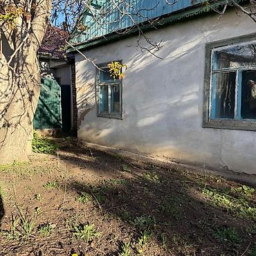 Продажа коттеджей и домов: Продаётся дом с большим участком и садом. село Бостери,100 метров — 3