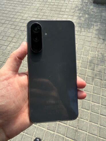 samsung galaxy a6 ekran: Samsung Galaxy A56, 8 GB, rəng - Qara, İki sim kartlı