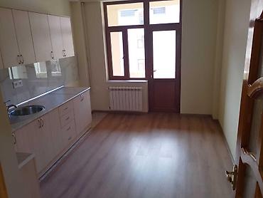 kiraye menzil: İcarəyə verilir 3 otaqlı köhnə tikili 90 m², Nəriman Nərimanov m. 900 — 7