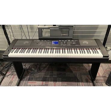 yamaha psr 2000: Piano, Yamaha, Rəqəmsal