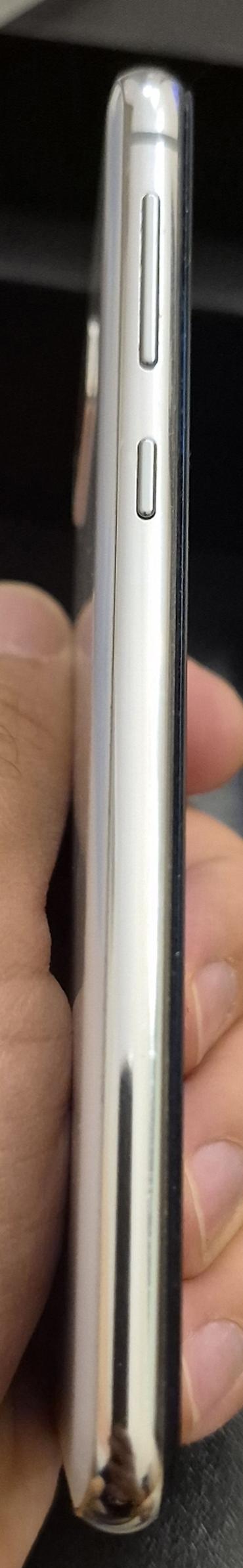 honor robot phone: Samsung Galaxy S10e, Б/у, 128 ГБ, цвет - Белый, 2 SIM — 5