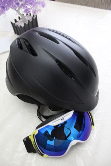 Mopedlər,skuterlər: 50 sm3 — 5