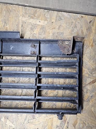 Решетки радиатора: Решетка радиатора Mitsubishi 1987 г., Б/у, Оригинал at lalafo.kg — 11 Решетки радиатора: Решетка радиатора Mitsubishi 1987 г., Б/у, Оригинал — 11