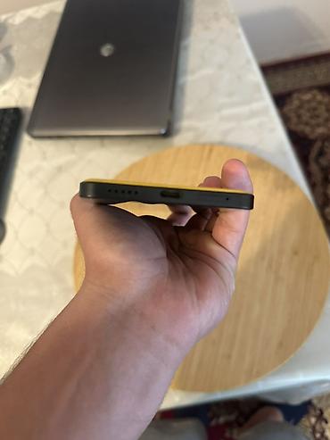 alcatel one touch 585: Poco rəng - Sarı, Sensor — 5