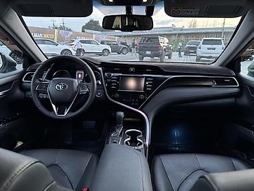 Транспорт: Toyota Camry: 2018 г., 2.5 л, Автомат, Бензин, Седан — 5