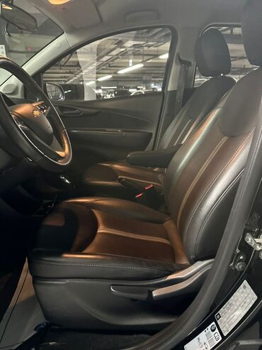 Chevrolet: Chevrolet Spark: 2019 г., Бензин, Хэтчбэк — 5