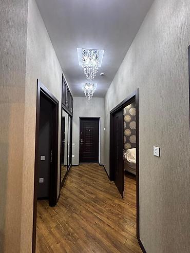 samaxida kirayə villa: İcarəyə verilir 3 otaqlı köhnə tikili 110 m², 28 May m. 1 300 AZN/ay — 3