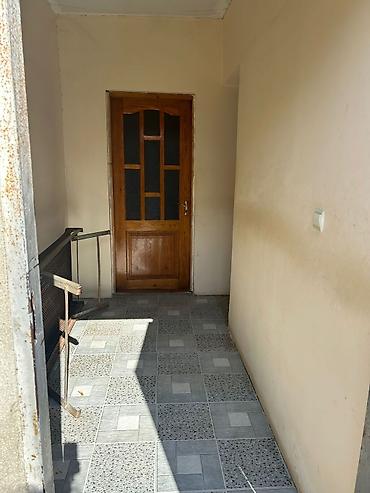 bağ evində: Ünvan Xırdalan şəhər. Aaaf parkın arxası. 1 otaqlı həyət evi – — 3