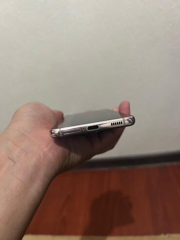 телефон j7: Samsung Galaxy S21 5G, Б/у, 256 ГБ, цвет - Фиолетовый, 1 SIM