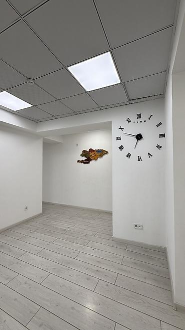 Коммерциялык мүлк: Ижарага Кеңсе бөлмөсү: 80 м², Бизнес борборунда, Ремонту менен — 5