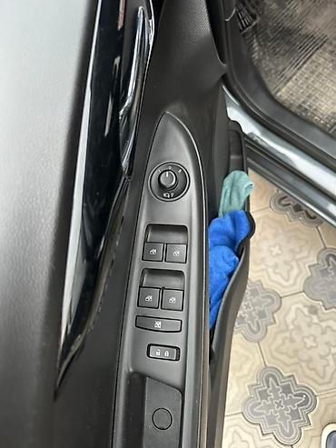 Chevrolet: Chevrolet Spark: 2019 г., 1 л, Вариатор, Бензин, Хэтчбэк — 10