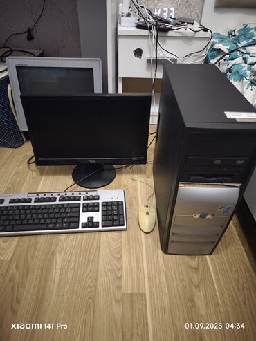 Автоэлектроника: COMPAQ kompüter satılır, işlək veziyyetdedir. 1GB RAM, Intel Pentium 4