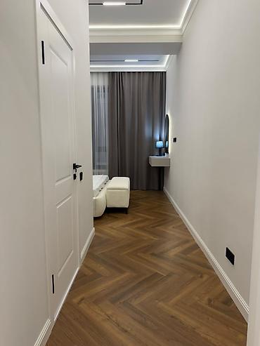 all group: 3 комнаты, 92 м², 7 мкр Элитка, 4 этаж, Дизайнерский ремонт — 10