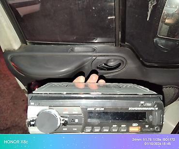 maqnitofon: Avto audio sistemi – maqnitola və 6x9 oval dinamiklər dəsti. Kalonka — 4