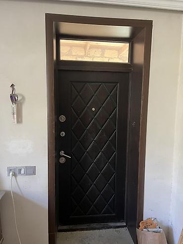 kilim: Giriş qapısı – üst işıqlandırma pəncərəciyi ilə — 4