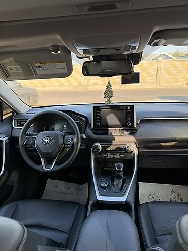 Унаа: Toyota RAV4: 2020 г., 2.5 л, Гибрид, Кроссовер — 10
