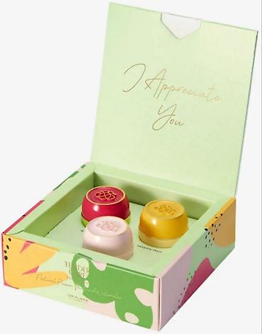 oriflame canta: Oriflame etirli yumşaldici balzamlar desti hediyye qutusunda. 3×15 — 1