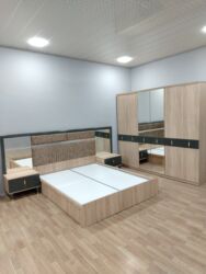 кровать двуспальная: Magaza baglanir. Yataq desti satilir