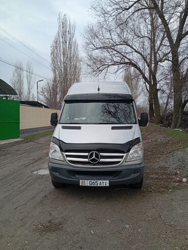 продаю в связи с переездом: Легкий грузовик, Mercedes-Benz, Стандарт, Б/у