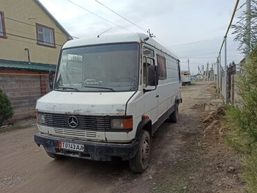 грузовая фура: Легкий грузовик, Mercedes-Benz, Стандарт, 2 т, Б/у