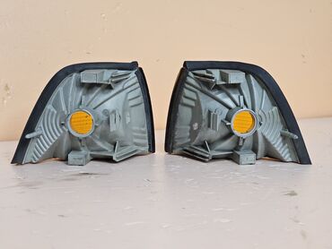 Поворотники, повторители поворота: Правый поворотник BMW 1995 г., Б/у, Оригинал — 4