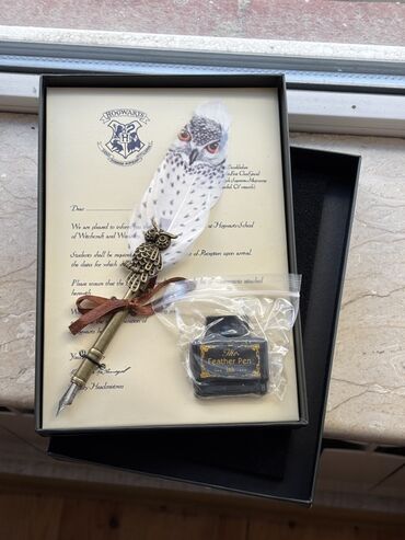 a4 kağiz: Harri Potter lələk qələm dəsti. Bu dəstə Hogwarts mövzulu məktub