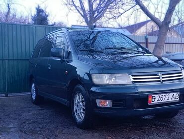 меняю на малолитражку: Mitsubishi Space Wagon: 2000 г., 2 л, Механика, Бензин, Минивэн